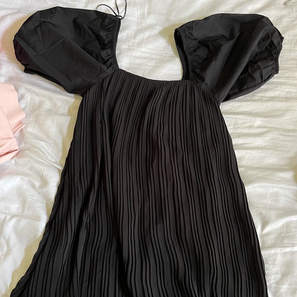 Black Zara Dress with puff sleeves